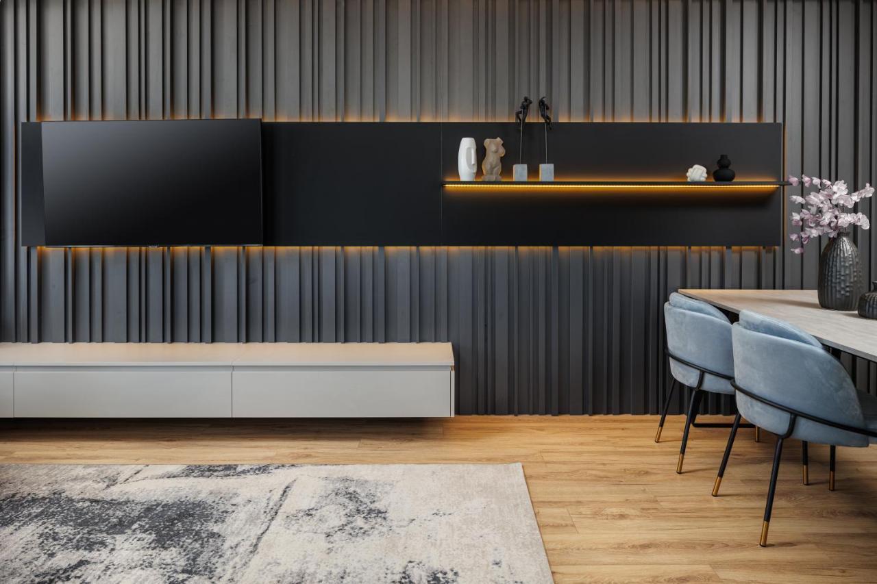 Mandala Designer Apartments With Free Private Parking, Near Mall Coresi Braşov Exterior foto
