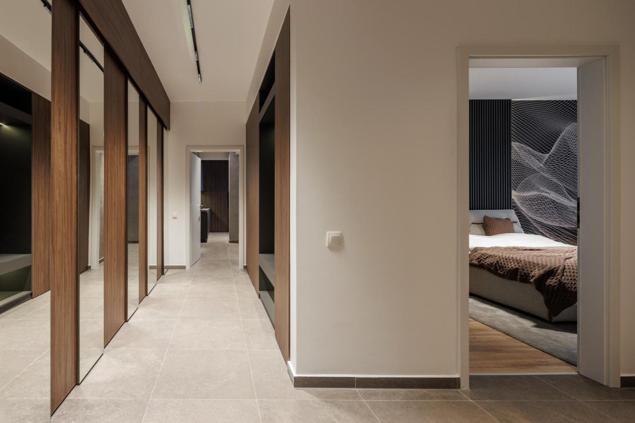 Mandala Designer Apartments With Free Private Parking, Near Mall Coresi Braşov Exterior foto