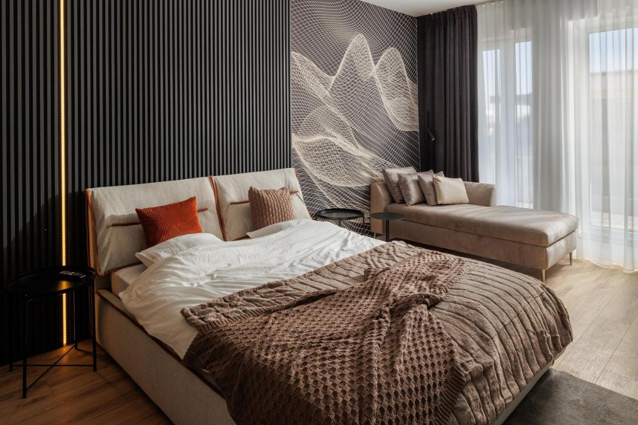 Mandala Designer Apartments With Free Private Parking, Near Mall Coresi Braşov Exterior foto