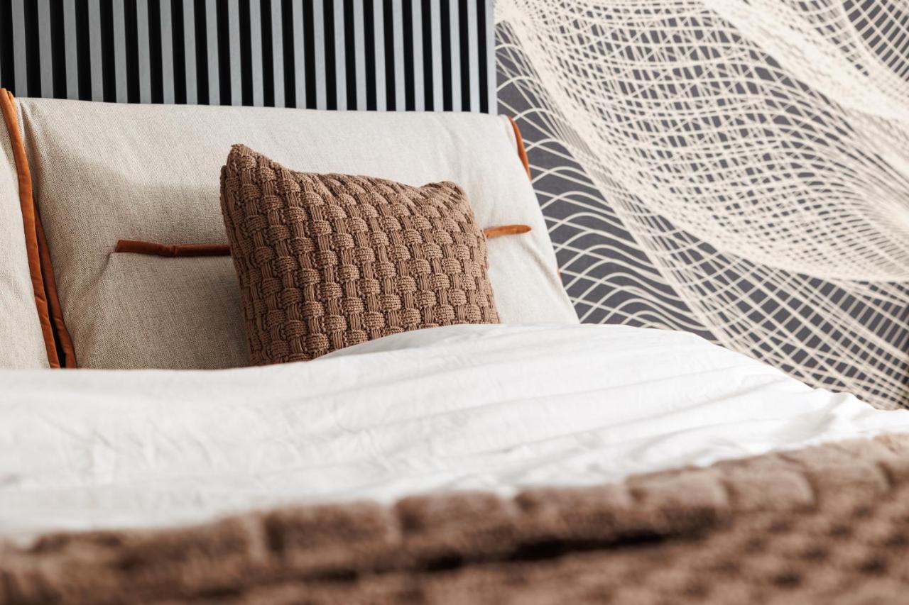 Mandala Designer Apartments With Free Private Parking, Near Mall Coresi Braşov Exterior foto