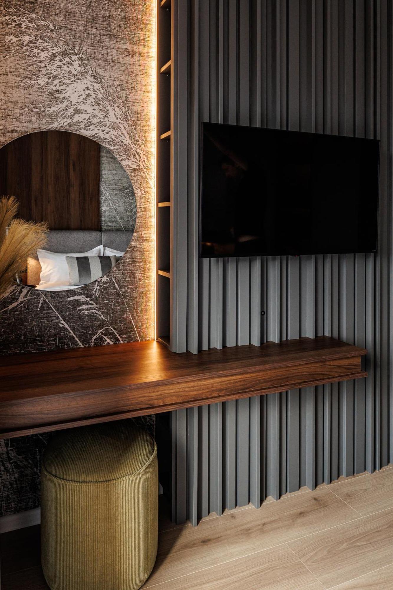 Mandala Designer Apartments With Free Private Parking, Near Mall Coresi Braşov Exterior foto