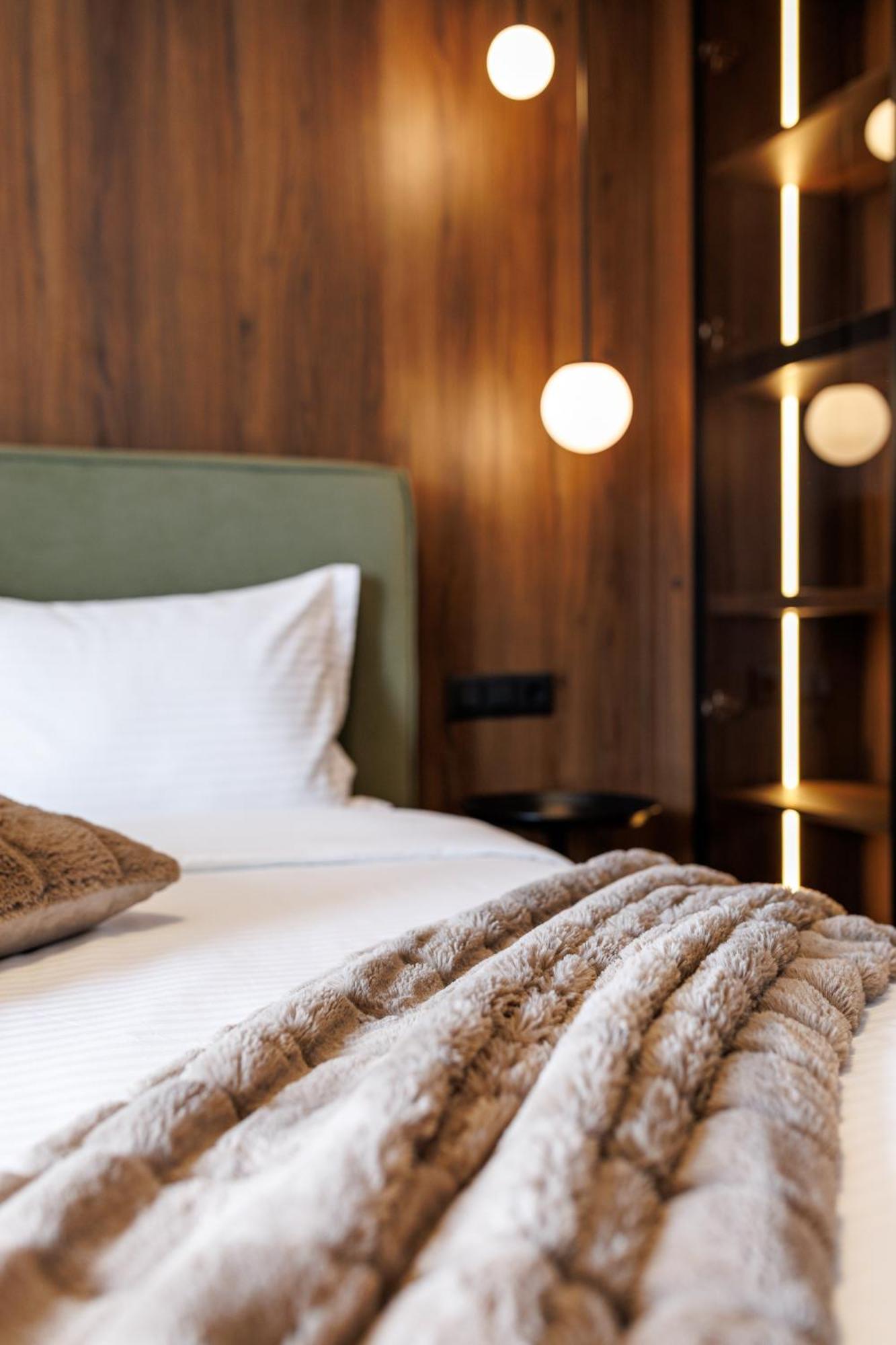 Mandala Designer Apartments With Free Private Parking, Near Mall Coresi Braşov Exterior foto