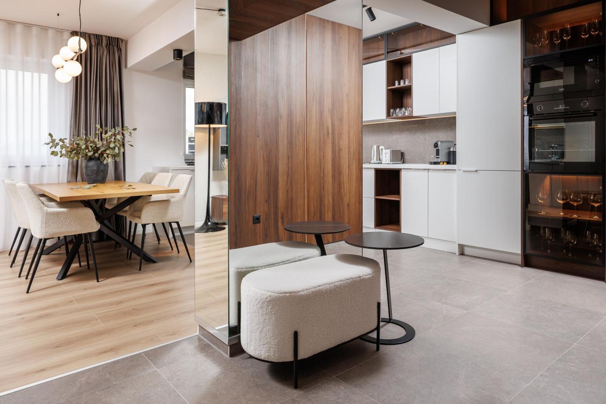 Mandala Designer Apartments With Free Private Parking, Near Mall Coresi Braşov Exterior foto