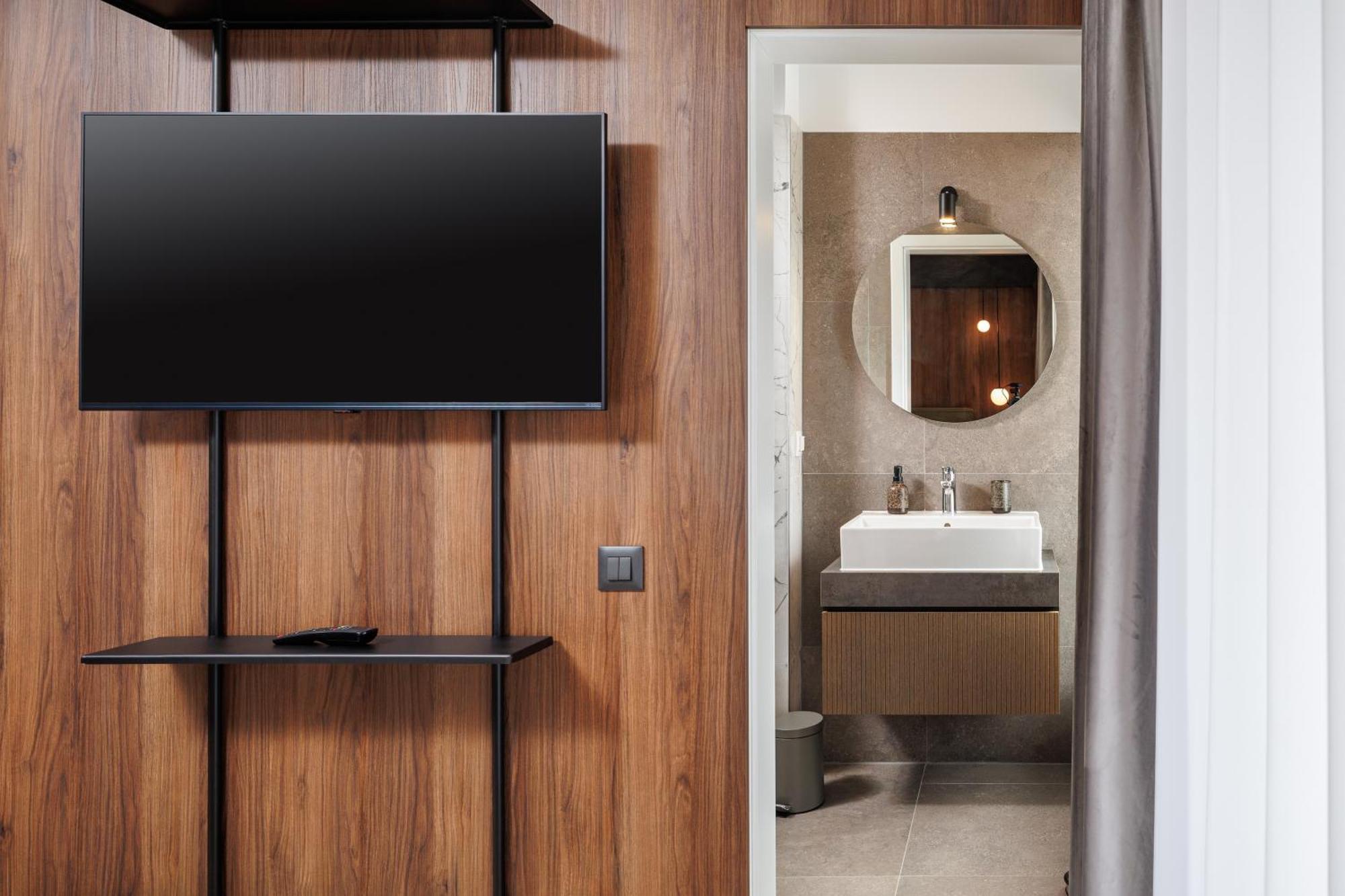 Mandala Designer Apartments With Free Private Parking, Near Mall Coresi Braşov Exterior foto