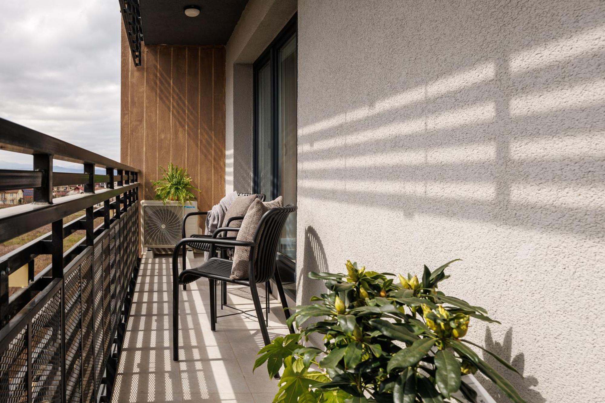Mandala Designer Apartments With Free Private Parking, Near Mall Coresi Braşov Exterior foto